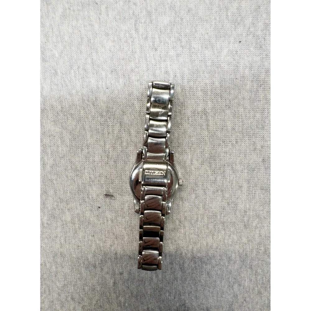 Citizen Women's Eco-Drive Silver Stainless Steel 25mm 10ATM Watch‎ E011 Movement
